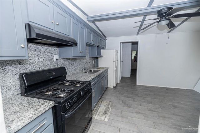 217 S Bridge Avenue, Weslaco, TX 78596