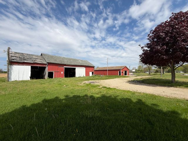 91402 Celery Center Road, Hamilton Twp, MI 49045