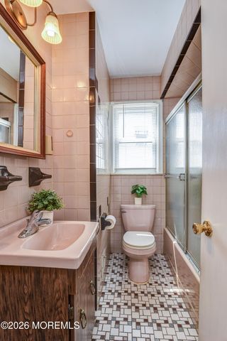 73 Townsend Street, Milltown, NJ 08850