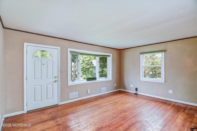 73 Townsend Street, Milltown, NJ 08850