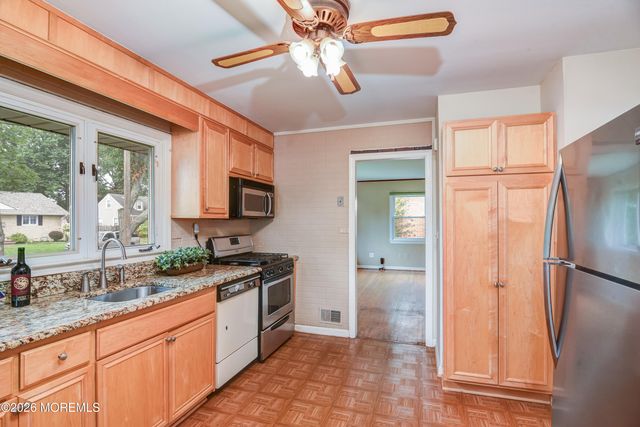 73 Townsend Street, Milltown, NJ 08850
