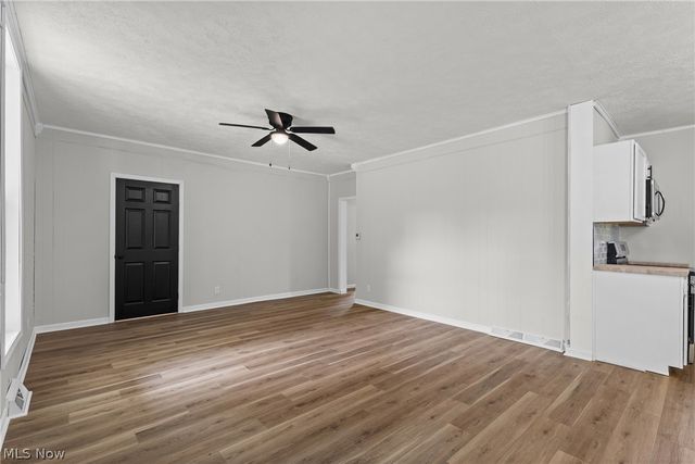 56775 Colerain Pike, Martins Ferry, OH 43935