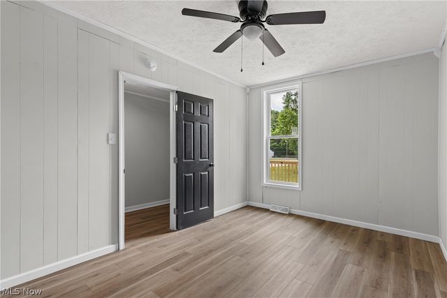 56775 Colerain Pike, Martins Ferry, OH 43935
