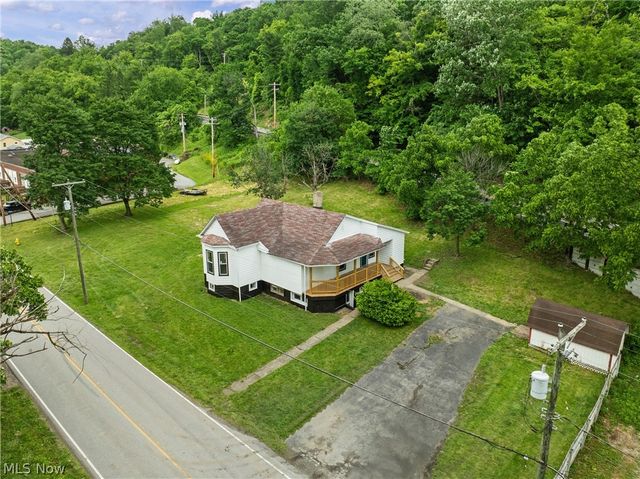 56775 Colerain Pike, Martins Ferry, OH 43935