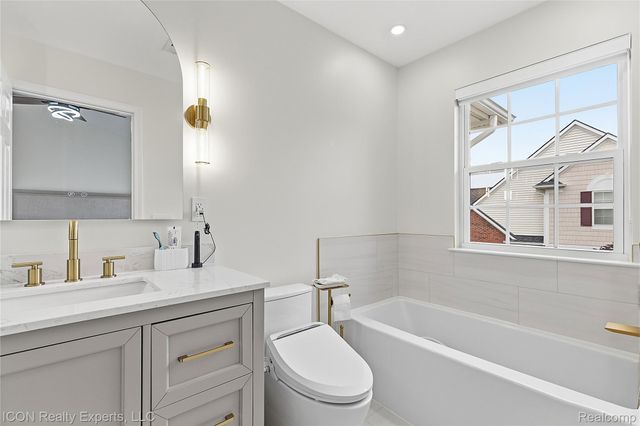 29348 Douglas Drive, Novi, MI 48377