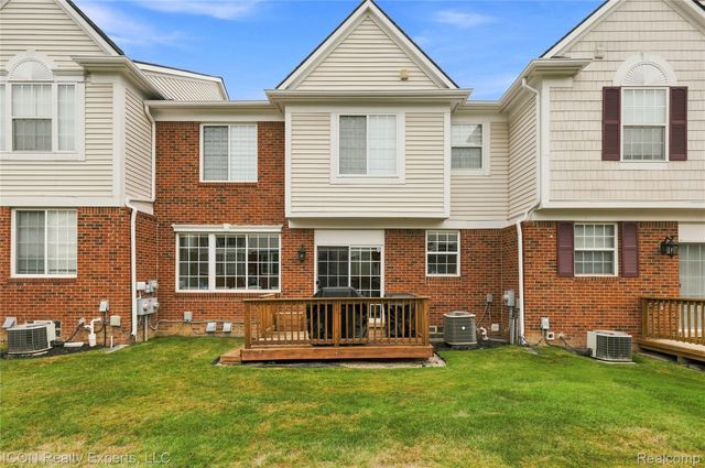 29348 Douglas Drive, Novi, MI 48377