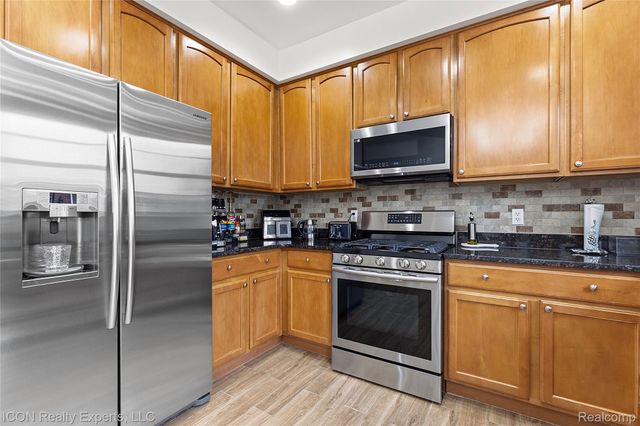 29348 Douglas Drive, Novi, MI 48377