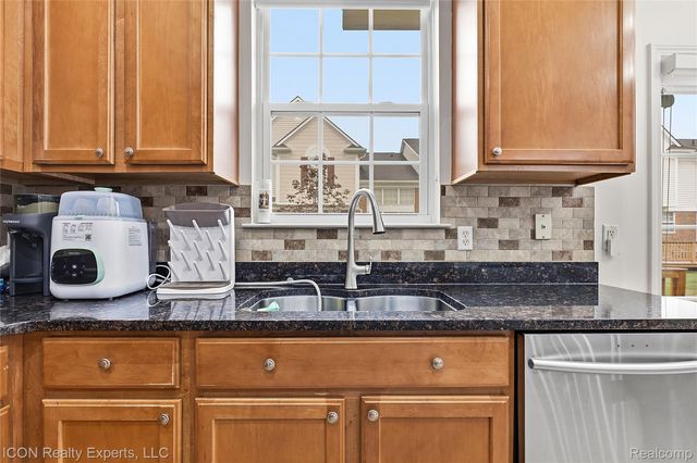 29348 Douglas Drive, Novi, MI 48377