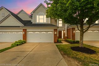 29348 Douglas Drive, Novi, MI 48377