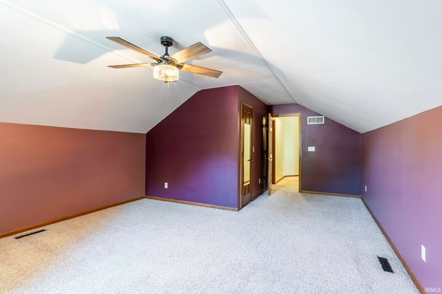 10712 Creek Gap Court, Fort Wayne, IN 46845