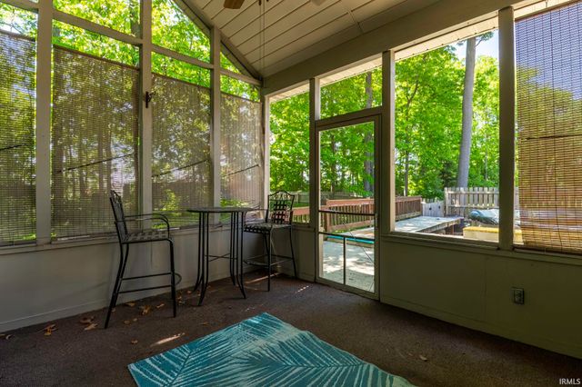 10712 Creek Gap Court, Fort Wayne, IN 46845