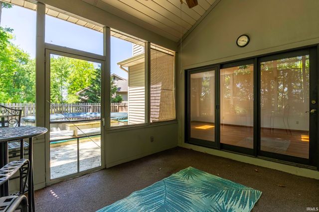 10712 Creek Gap Court, Fort Wayne, IN 46845
