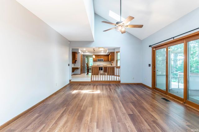 10712 Creek Gap Court, Fort Wayne, IN 46845