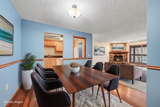 5645 Green Circle Drive 315, Minnetonka, MN 55343