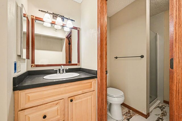 5645 Green Circle Drive 315, Minnetonka, MN 55343