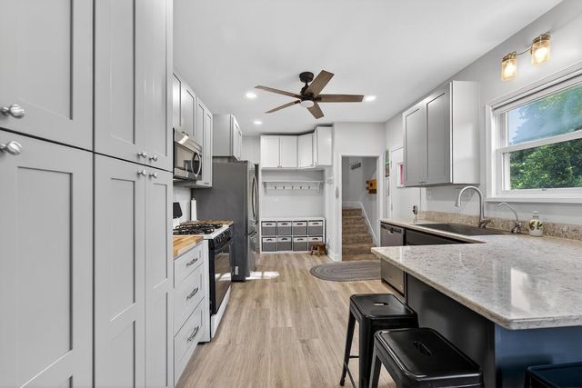 1002 75th STREET, Kenosha, WI 53143