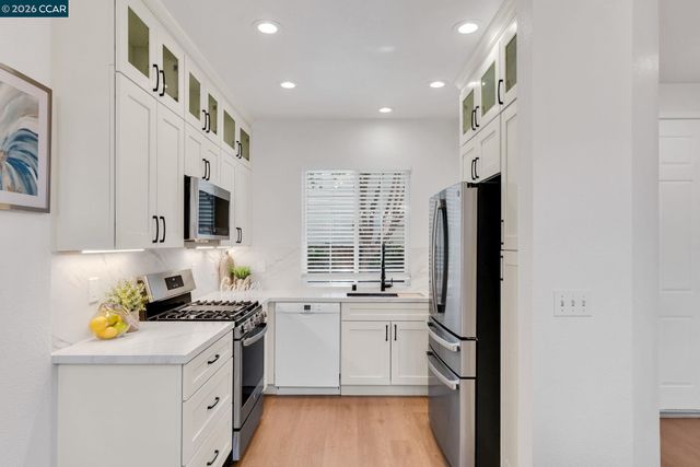 38540 Ginsberg Terrace, Fremont, CA 94536
