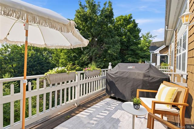 29 Winterberry Lane, Briarcliff Manor, NY 10510