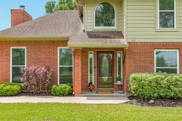 5620 County Road 166, Alvin, TX 77511