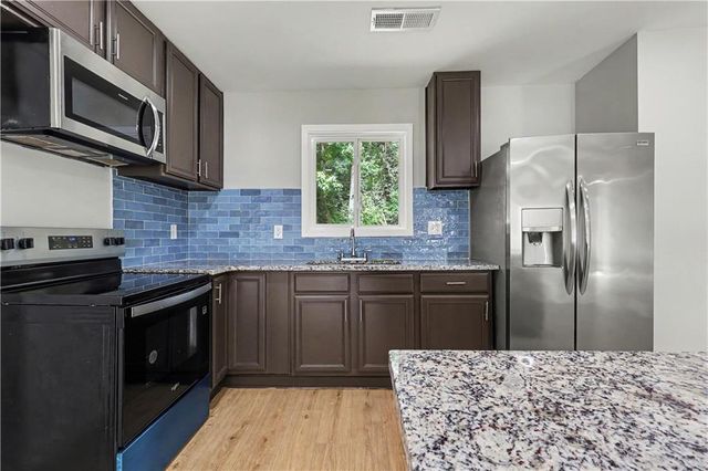 6010 Fieldcrest Drive, Morrow, GA 30260