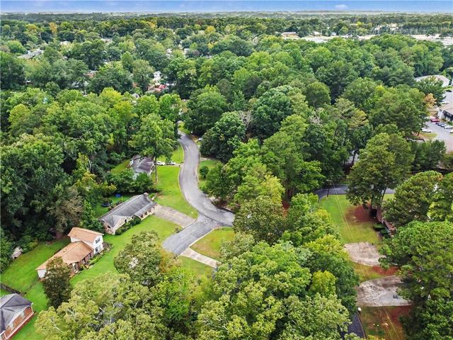 6010 Fieldcrest Drive, Morrow, GA 30260