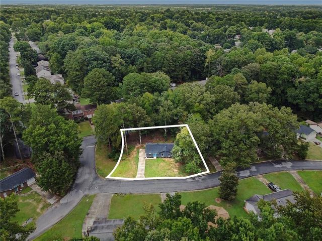6010 Fieldcrest Drive, Morrow, GA 30260