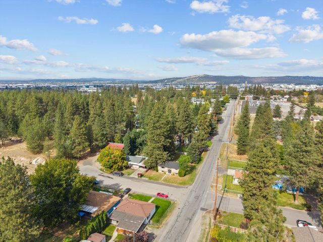 6023 E 12th Ave, Spokane Valley, WA 99212
