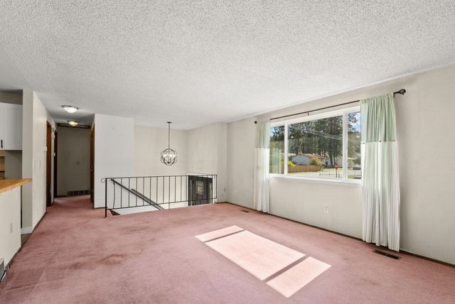 6023 E 12th Ave, Spokane Valley, WA 99212