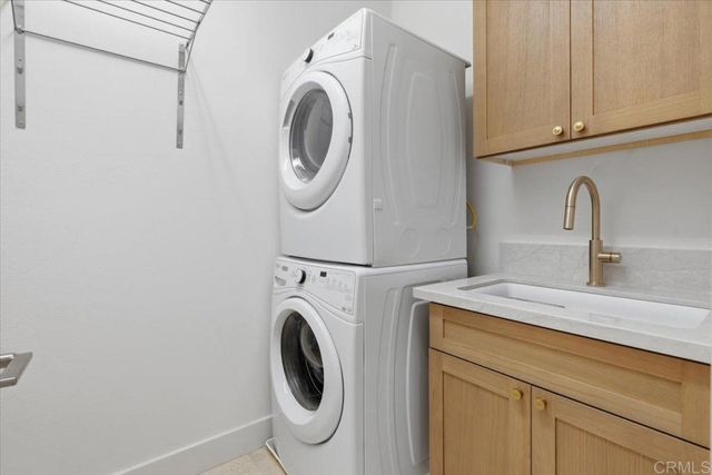 2510 Aperture Circle, San Diego, CA 92108