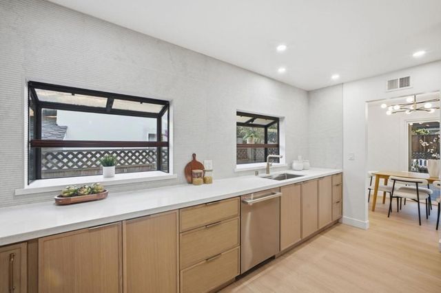 5220 Shady Avenue, San Jose, CA 95129