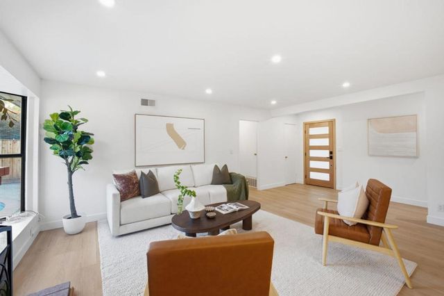 5220 Shady Avenue, San Jose, CA 95129