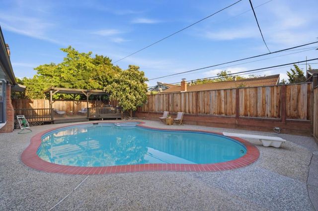 5220 Shady Avenue, San Jose, CA 95129