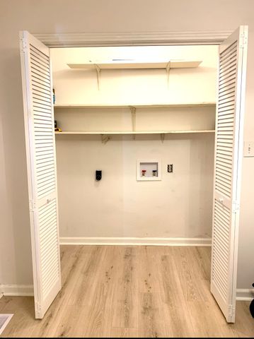 800 R S Bradley Blvd, Clarksville, TN 37042