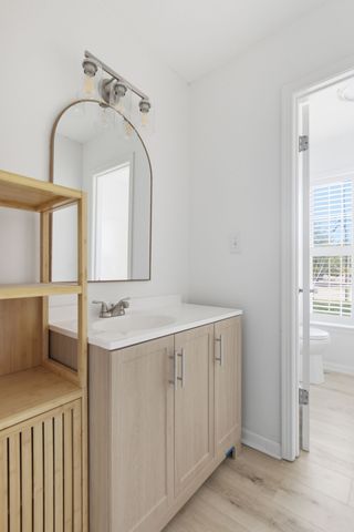 800 R S Bradley Blvd, Clarksville, TN 37042