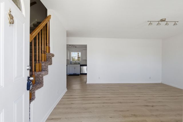 800 R S Bradley Blvd, Clarksville, TN 37042