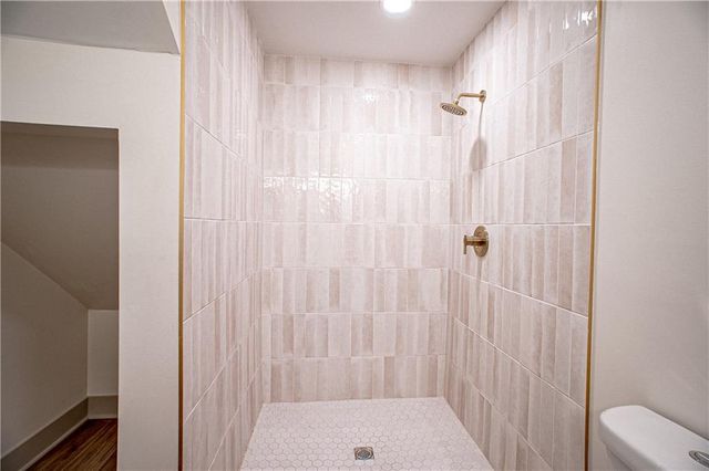 1701 S Arlington Avenue, Independence, MO 64052