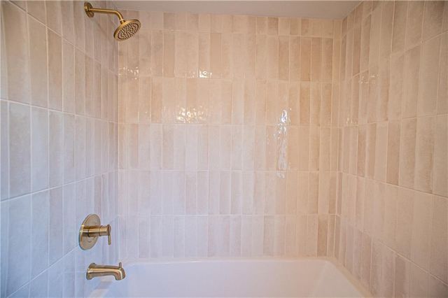 1701 S Arlington Avenue, Independence, MO 64052