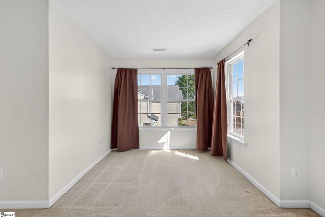 205 Summitbluff Drive, Greenville, SC 29617