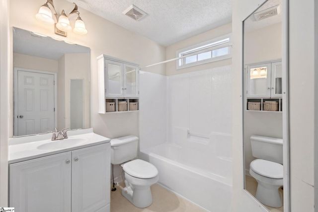 205 Summitbluff Drive, Greenville, SC 29617