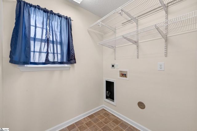 205 Summitbluff Drive, Greenville, SC 29617