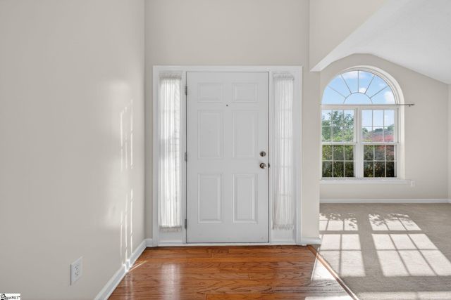 205 Summitbluff Drive, Greenville, SC 29617