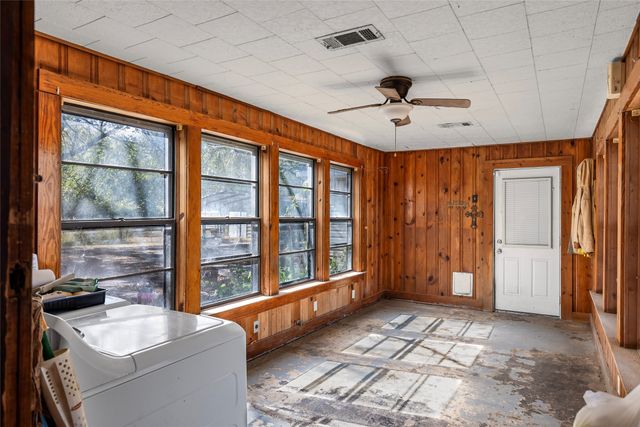 962 Hwy 50, Ladonia, TX 75449