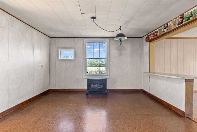 962 Hwy 50, Ladonia, TX 75449