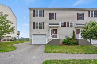 28 Bittersweet Boulevard, Worcester, MA 01607