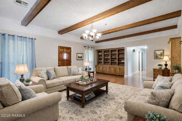 5814 Hwy 182, Opelousas, LA 70570