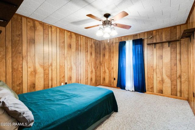 5814 Hwy 182, Opelousas, LA 70570