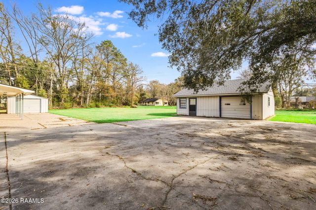 5814 Hwy 182, Opelousas, LA 70570