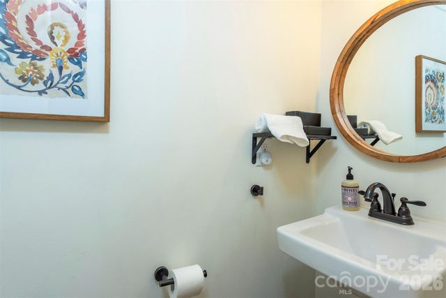 106 Joy Ridge Drive, Black Mountain, NC 28711