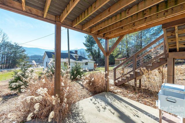 106 Joy Ridge Drive, Black Mountain, NC 28711