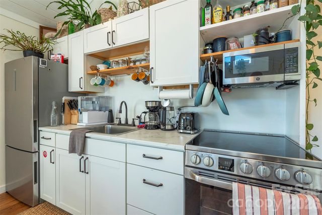 106 Joy Ridge Drive, Black Mountain, NC 28711